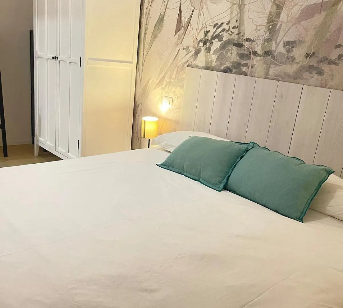 Testaccio Sul Tevere Romantic Historical Close Fao 0*, Rome Italy